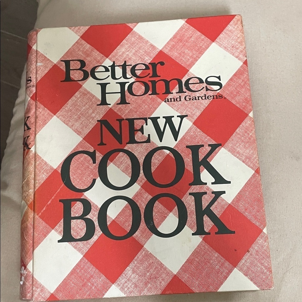 Vintage 1960 era Better Homes And Gardens Red Plaid Cookbook